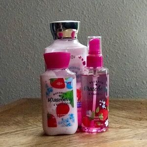 BATH & BODY WORKS BOURBON, STRAWBERRY & VANILLA!